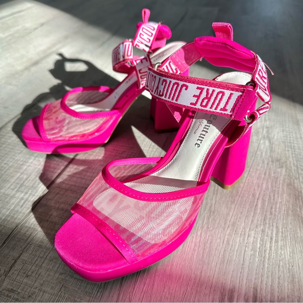 SOLD❣️Juicy Couture Hot Pink Platform Sandals Heels